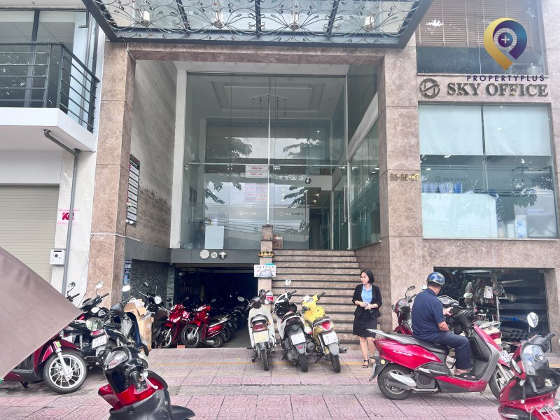 PLS Bến Vân Đồn Building